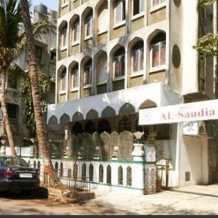 Hotel Al Saudia Мумбай Екстериор снимка